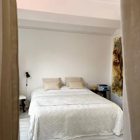 Apartment Sunny Penthouse With Sea View Barcelona
