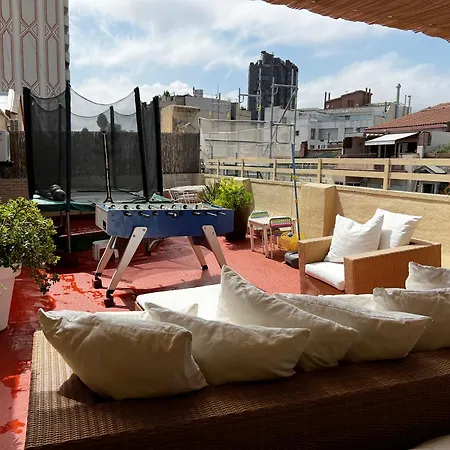 Sunny Penthouse With Sea View Apartman Barcelona