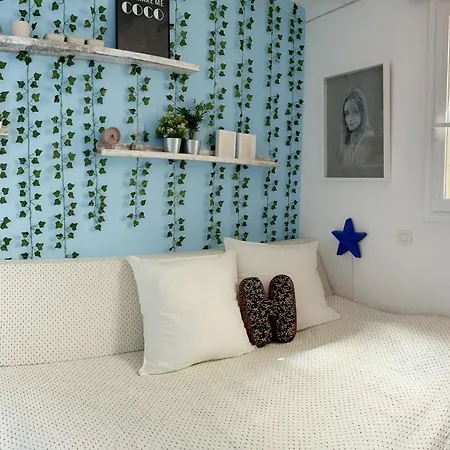 Sunny Penthouse With Sea View Apartman *